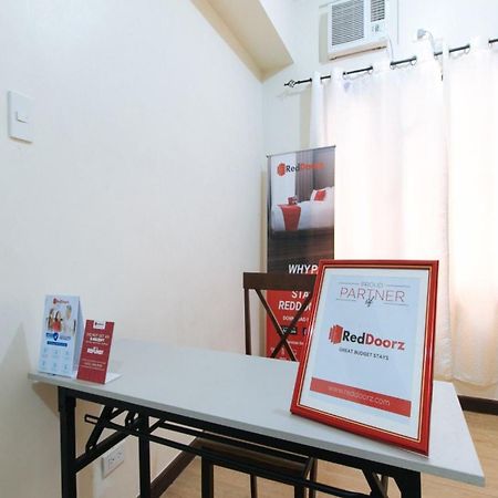 RedDoorz near Cebu Metropolitan Cathedral Hotel Exterior foto